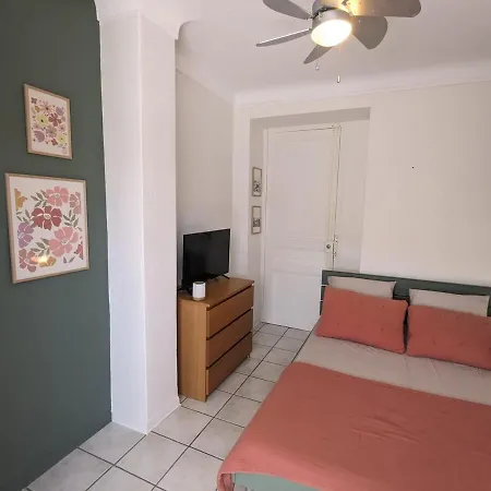 Sejour Cosy A Nice, A Pied نيس